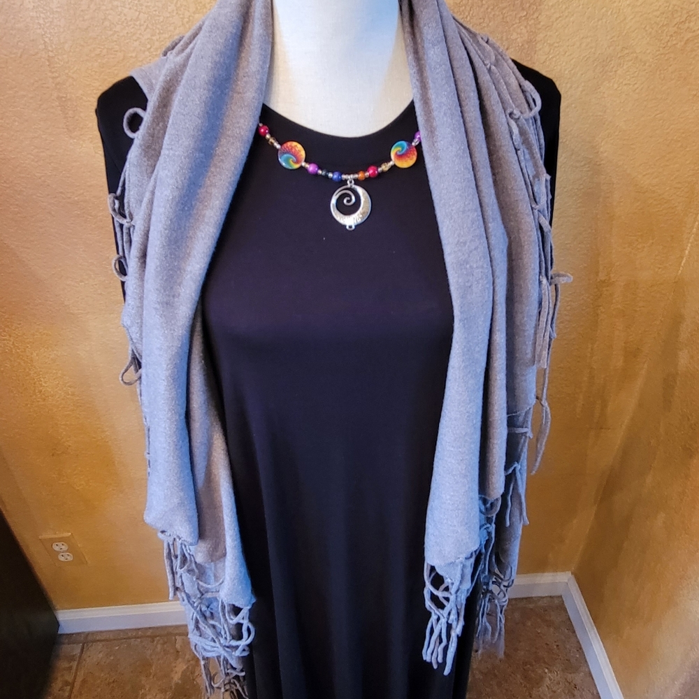 Knotted Shawl One Size - image 2